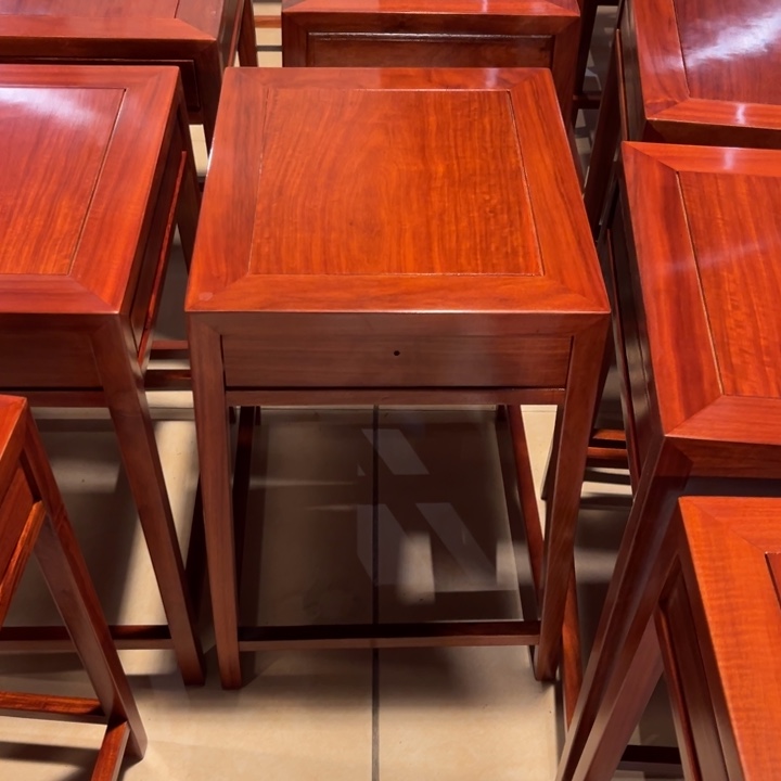 紫檀木类端景台我刺猬紫檀茶几