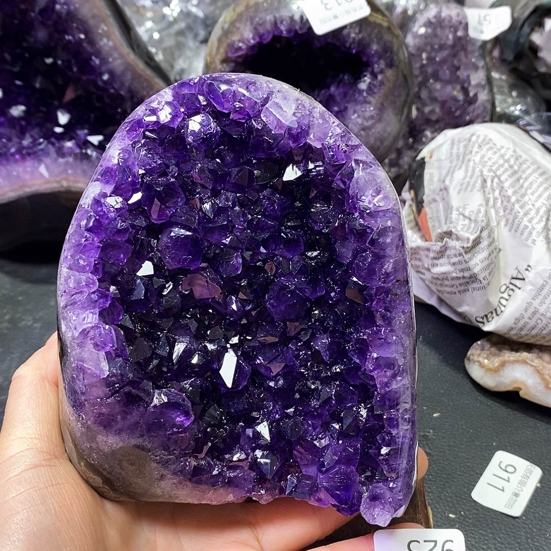 水晶大型摆件（非配饰）未镶嵌