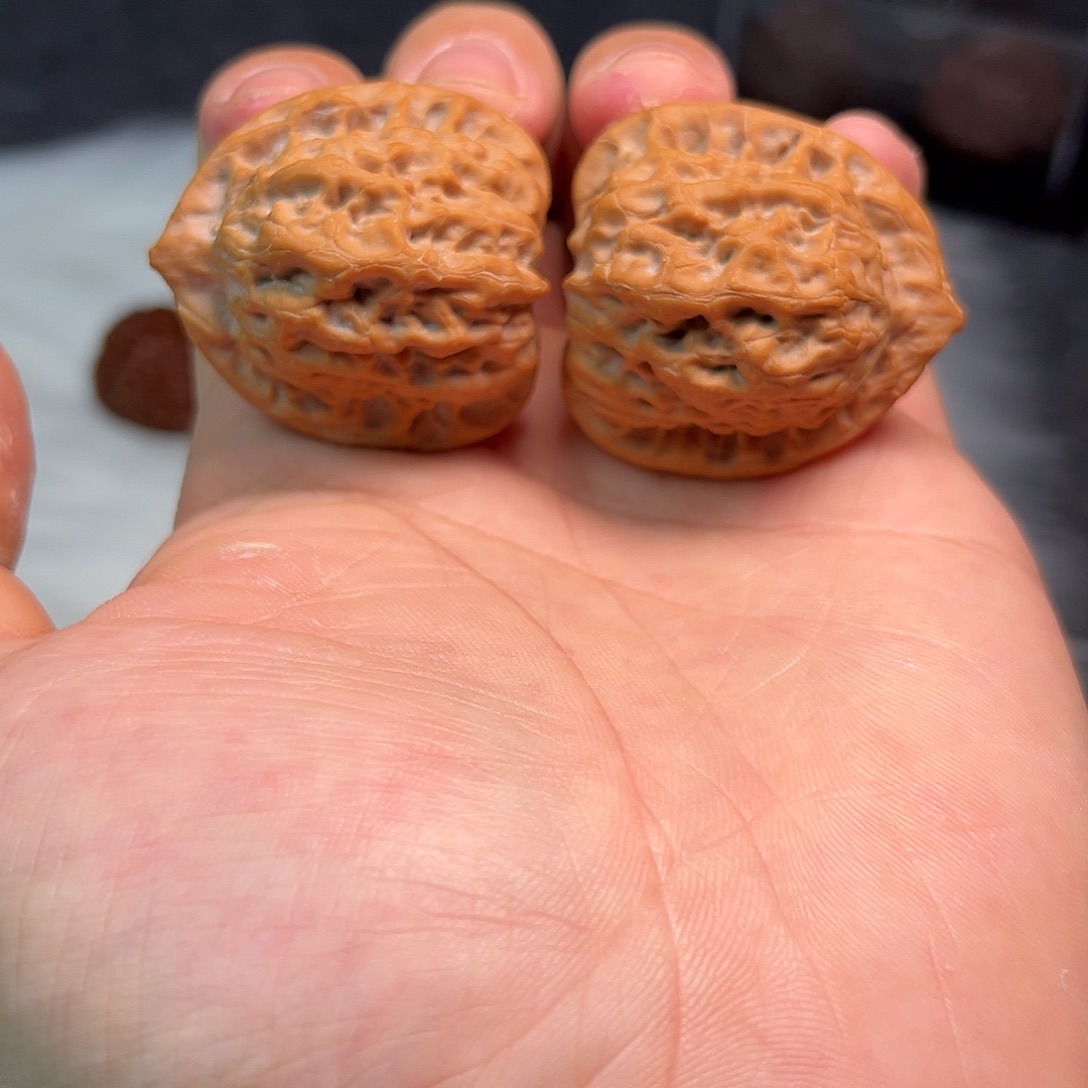 小***.文玩核桃吊坠佛肚