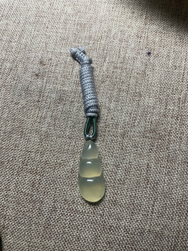 高冰未镶嵌岫玉福豆四季豆精美吊坠