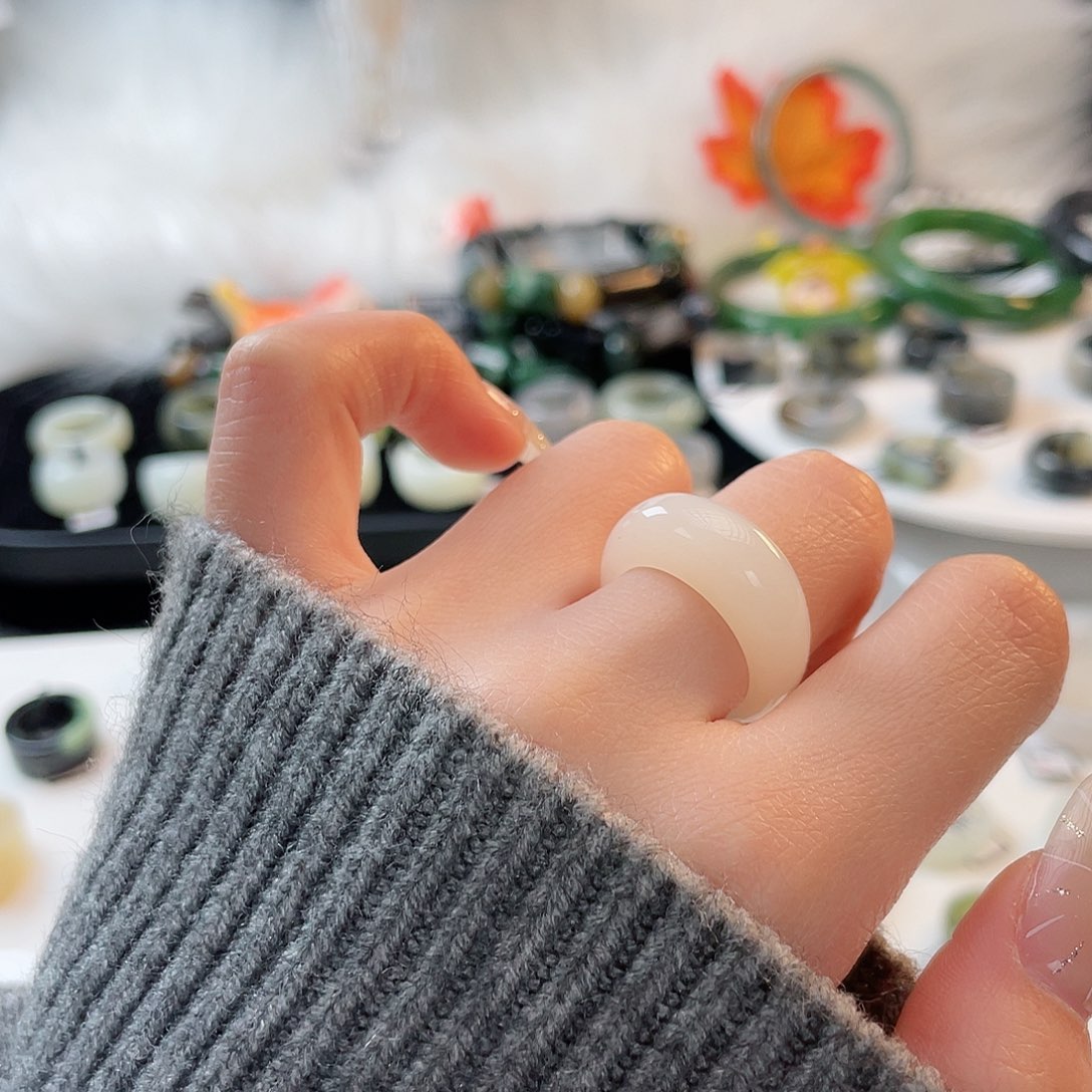 和田玉未镶嵌戒指k60俄白馒头17.1mm