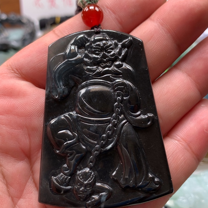 翡翠颈饰未镶嵌保真天然a货翡翠