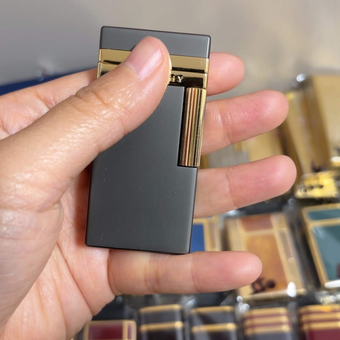 都登卡中古打火机