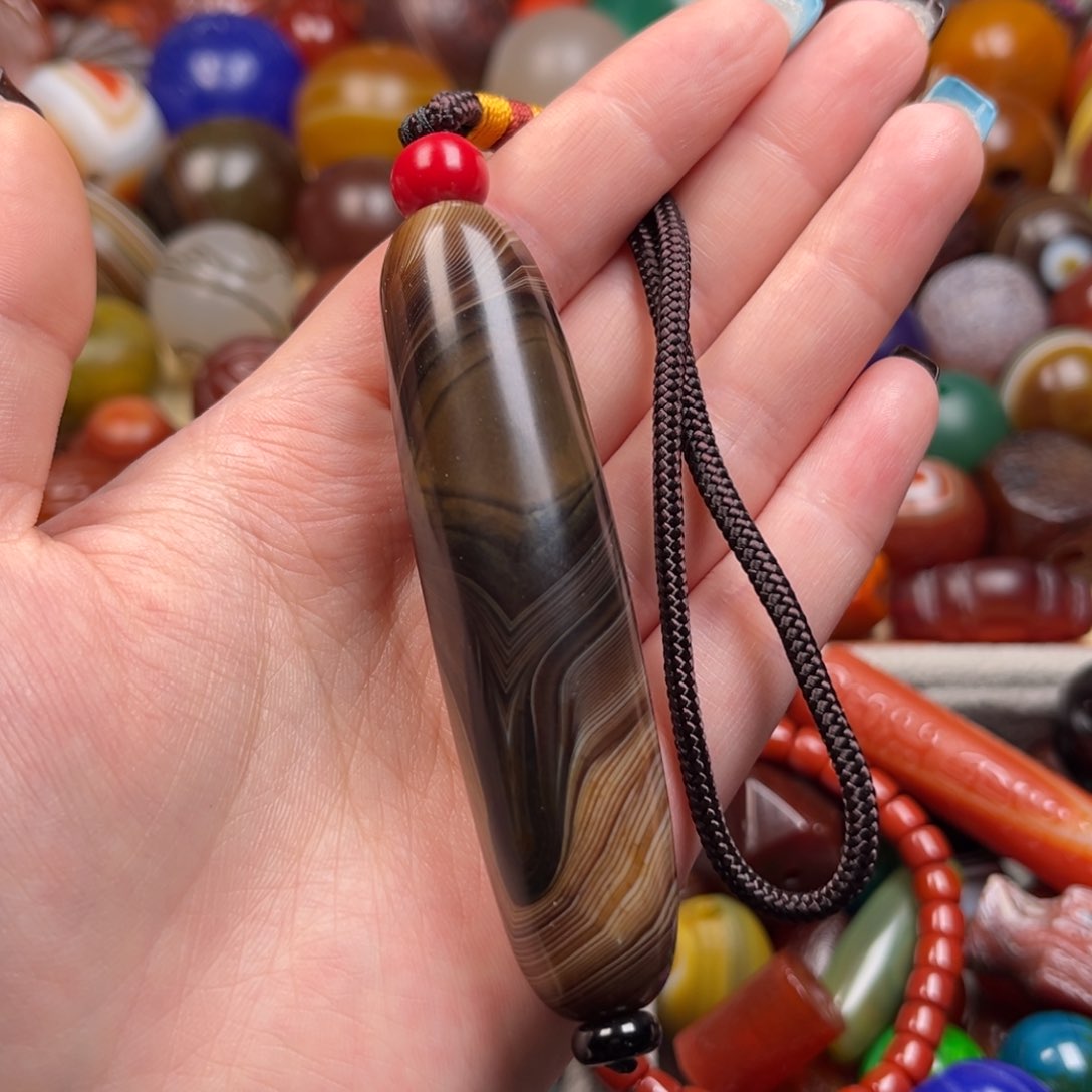 玛瑙/玉髓颈饰未镶嵌