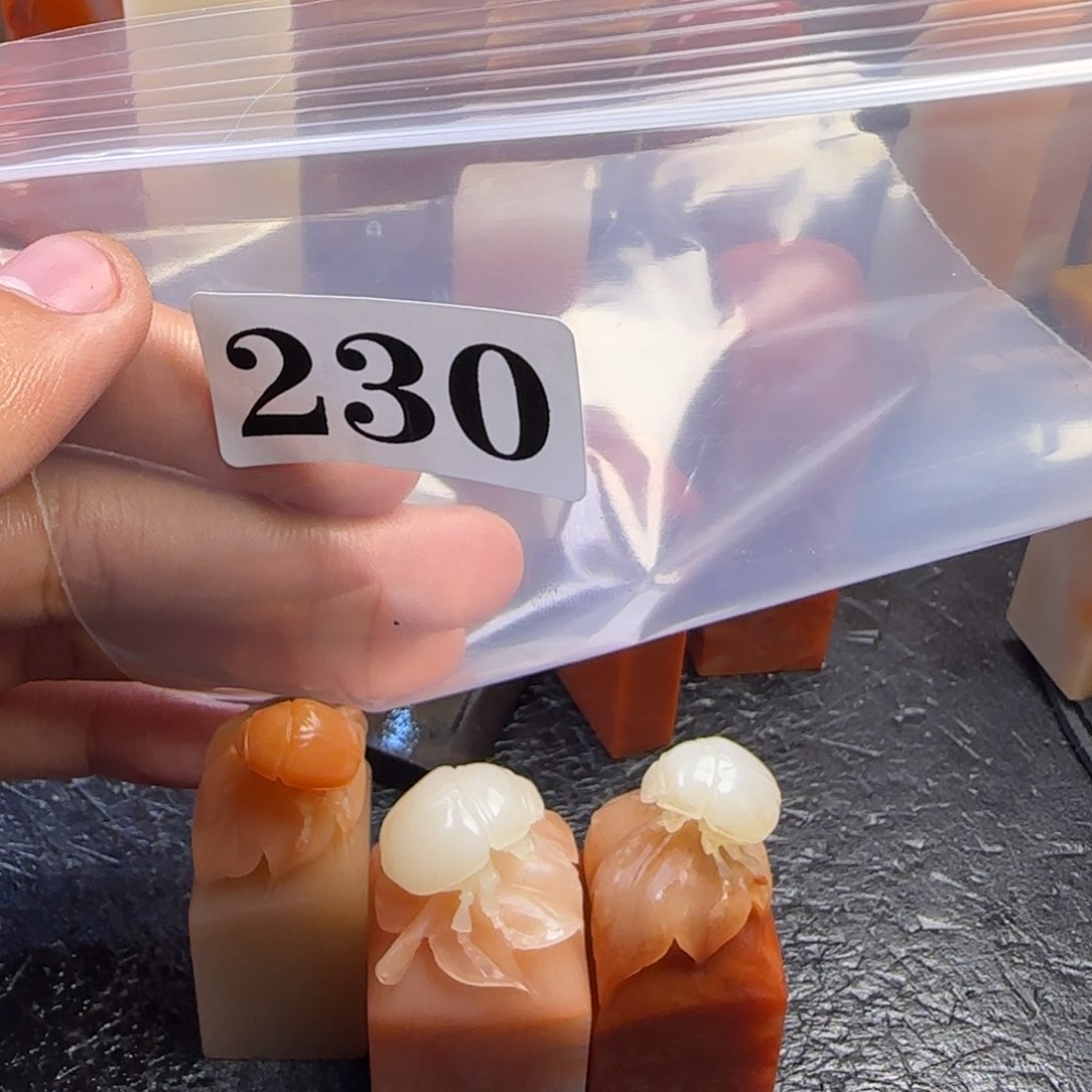 老挝石东*里kkkkkkkkkmm