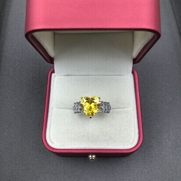    【经典永恒  光芒四射】 戒指 GDJ9630