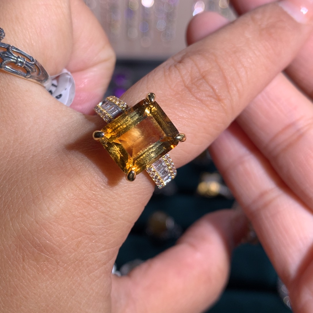 【闪购商品】水晶戒指银S925镶嵌_****n戒指