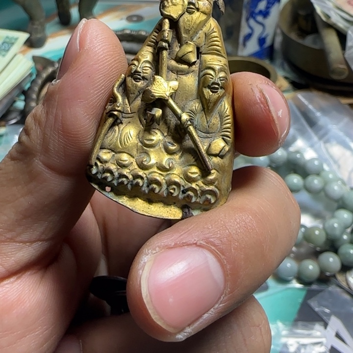 河***娃铜铁合金类废旧金属制品