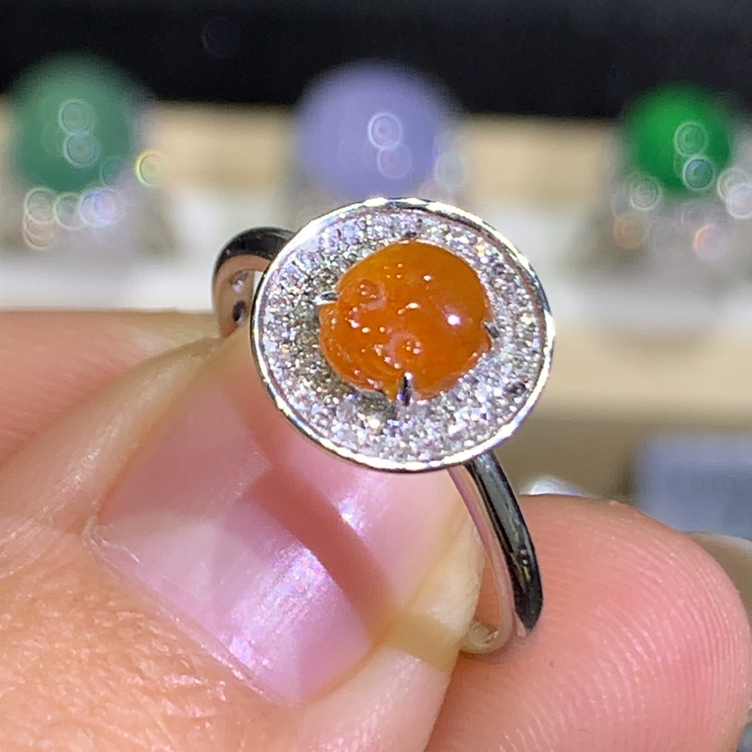 翡翠戒指18K金镶嵌8、