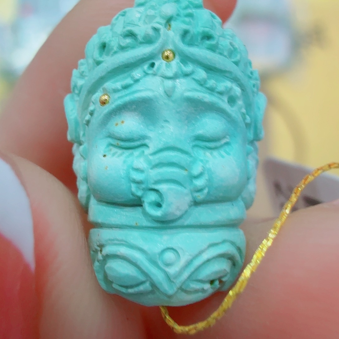 未镶嵌绿松石珠宝奇石