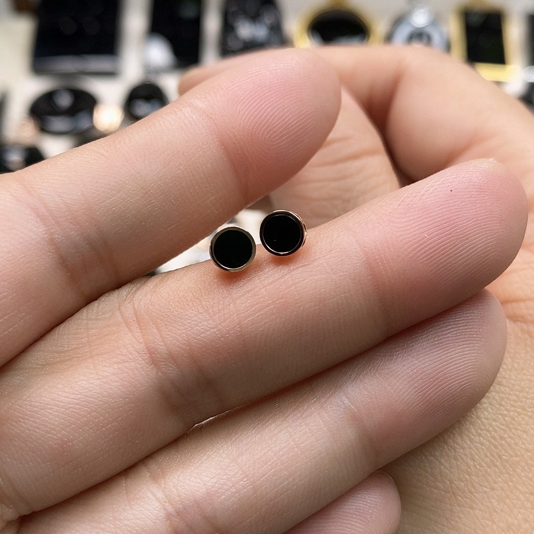 翡翠18K金镶嵌耳饰