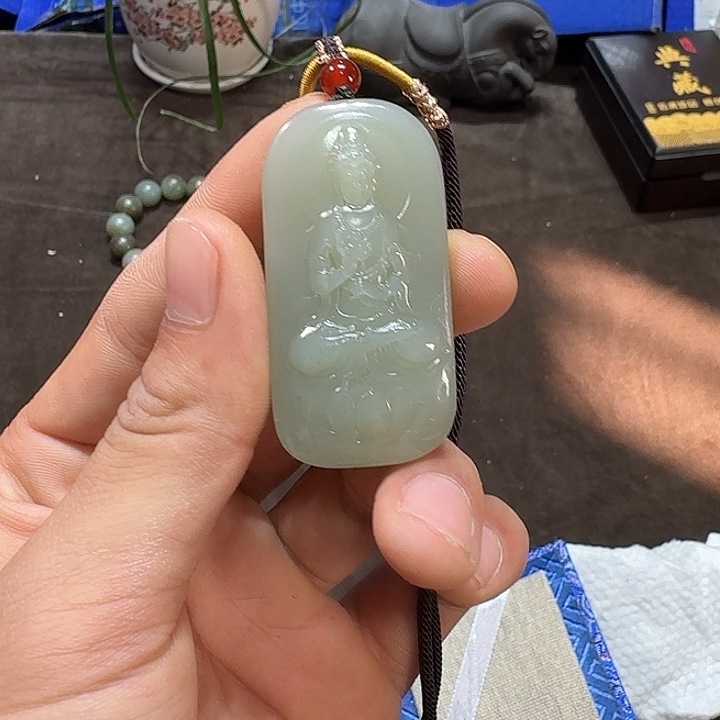 未镶嵌和田玉（糖玉）手机链