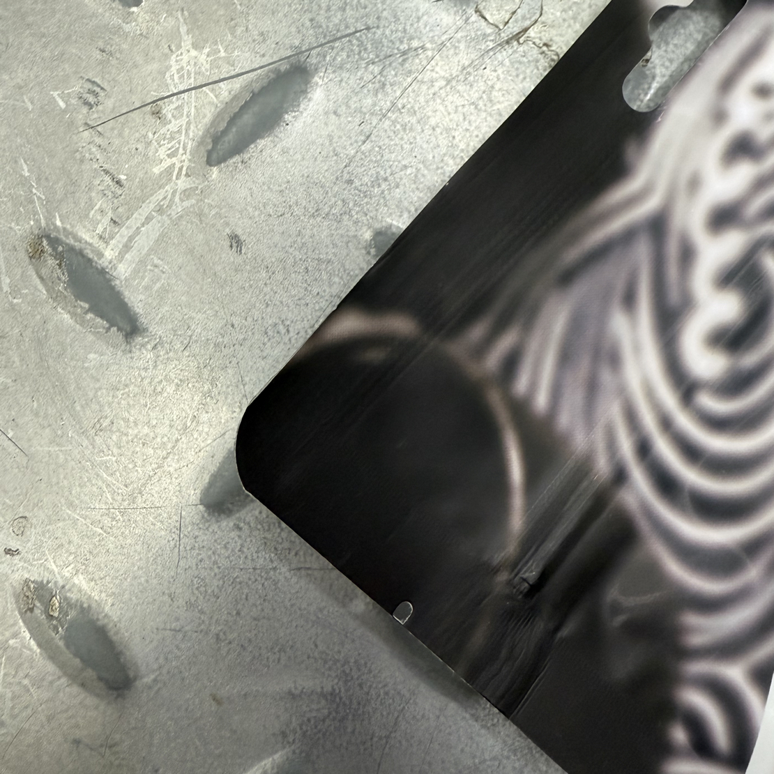 白色袋子装排 到手四包