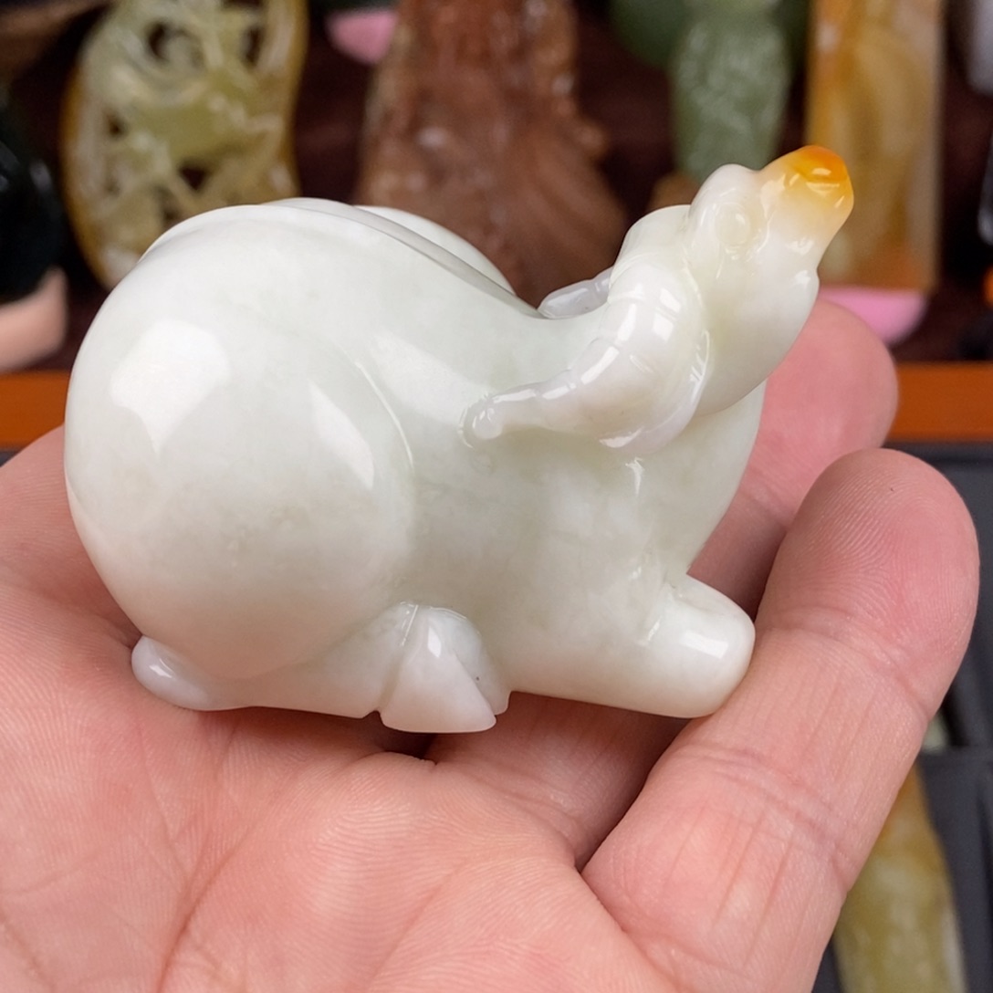 岫玉手把未镶嵌缘