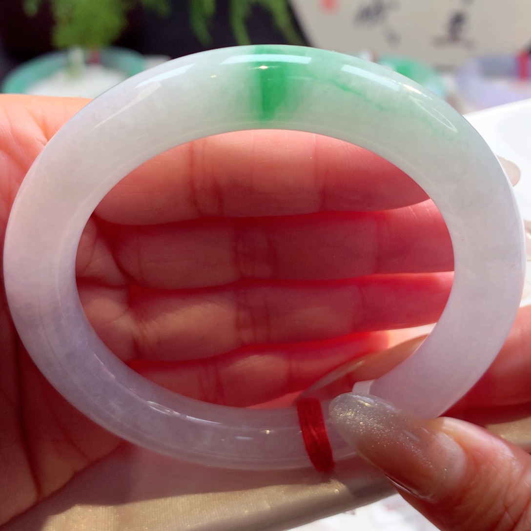 未镶嵌手镯翡翠55圆条有纹包容（5号）