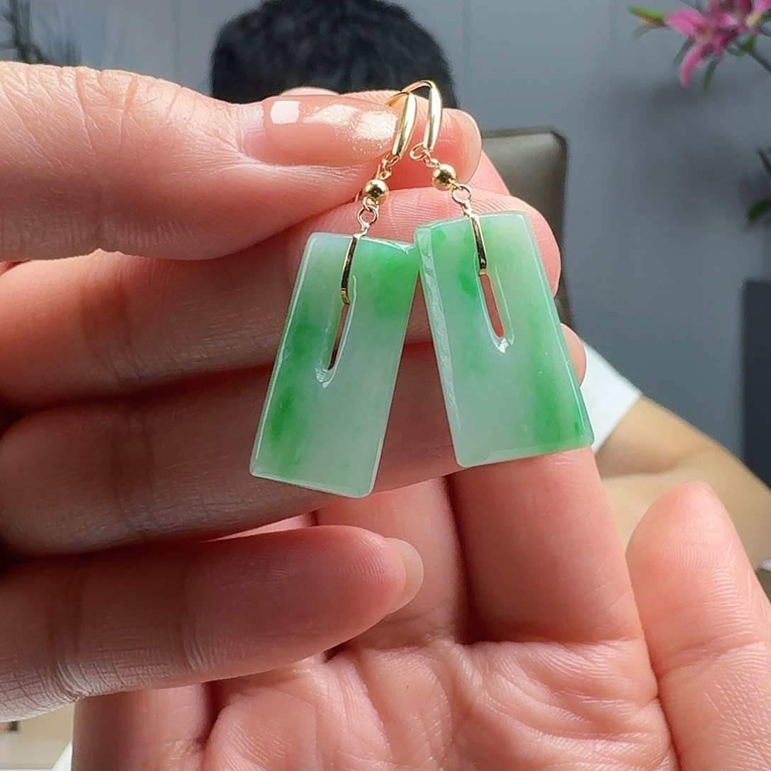 翡翠耳饰18K金镶嵌天然