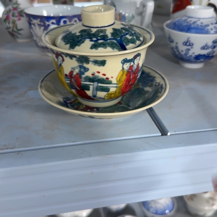 摆件你好点就过来拿钥匙给