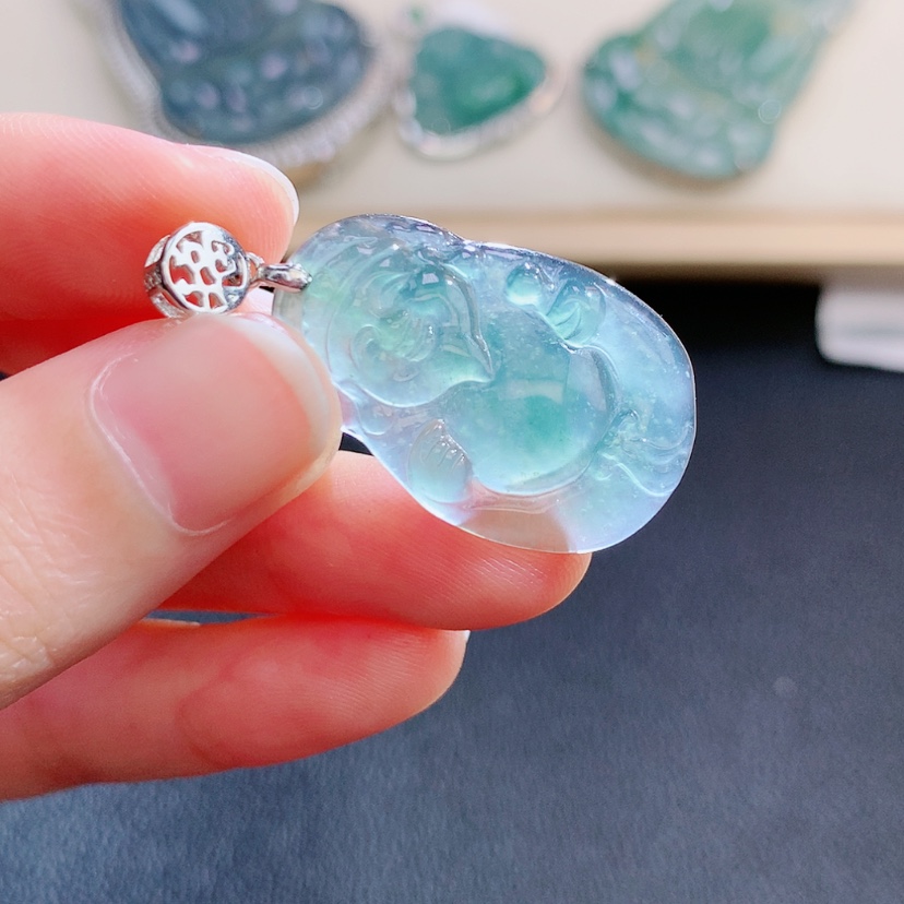 【闪购商品】翡翠颈饰未镶嵌翡翠