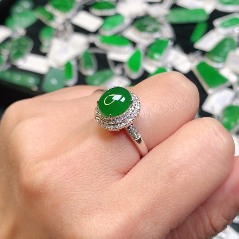 【闪购商品】翡翠戒指18K金镶嵌14圈口