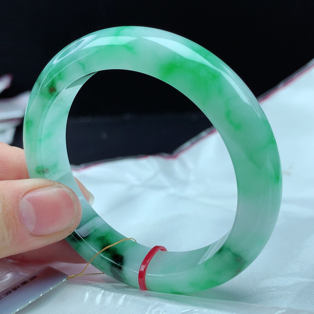 翡翠手镯未镶嵌53圈2775