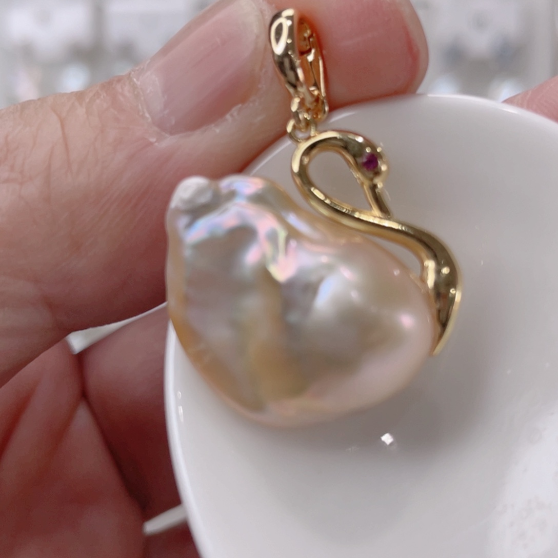 颈饰未镶嵌淡水珍珠