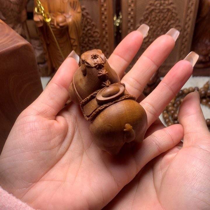 檀香木其他老山檀香手把件