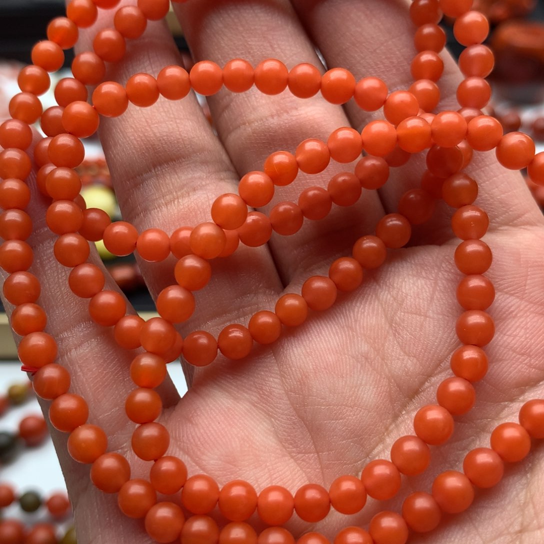 南红玛瑙手链未镶嵌