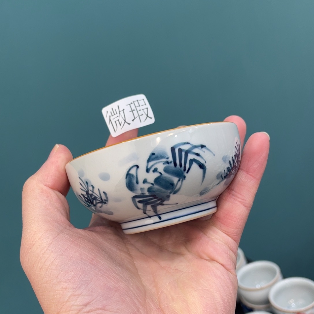 釉下手绘茶具微瑕