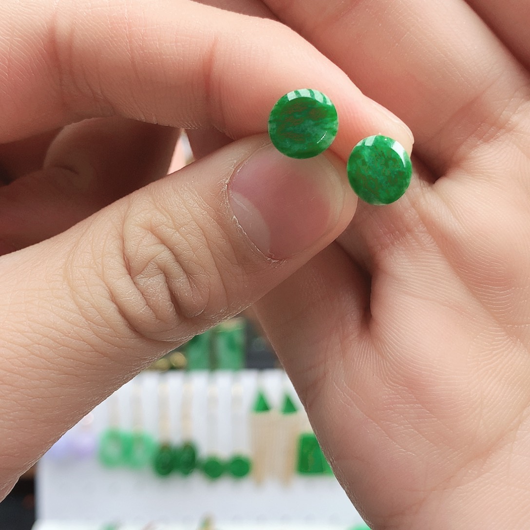 翡翠耳饰18K金镶嵌耳饰