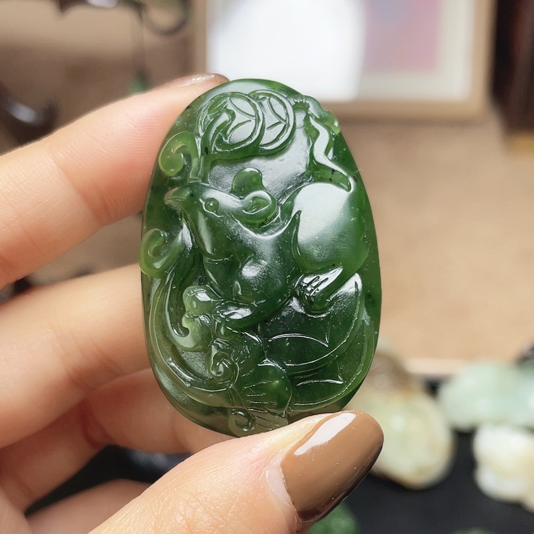 和田玉未镶嵌挂件