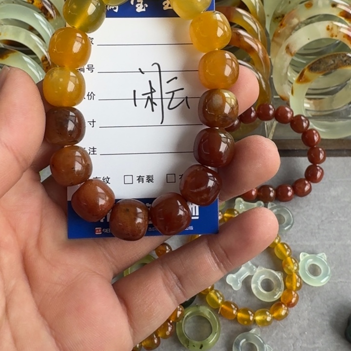 闲****蛇纹石玉未镶嵌手镯