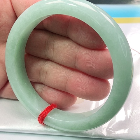 翡翠手镯未镶嵌0703号