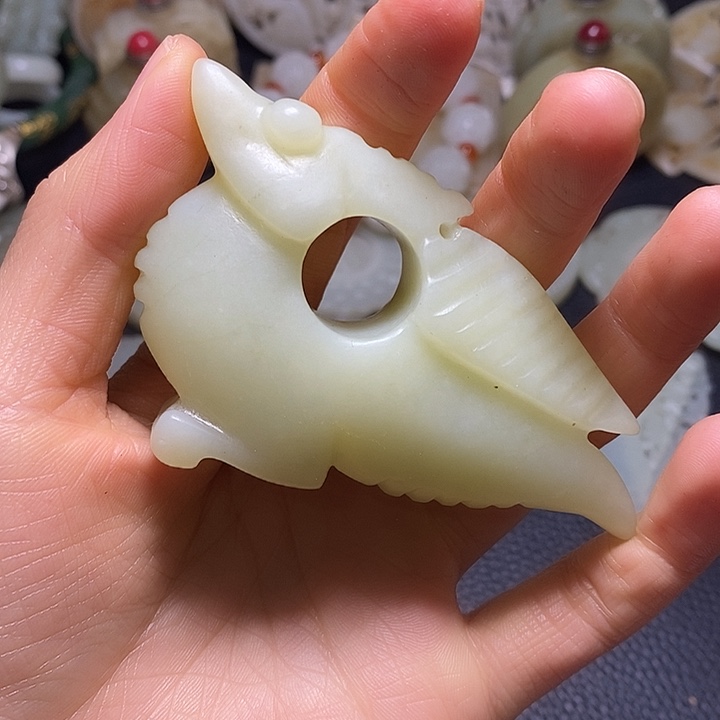 和田玉（糖玉）未镶嵌颈饰