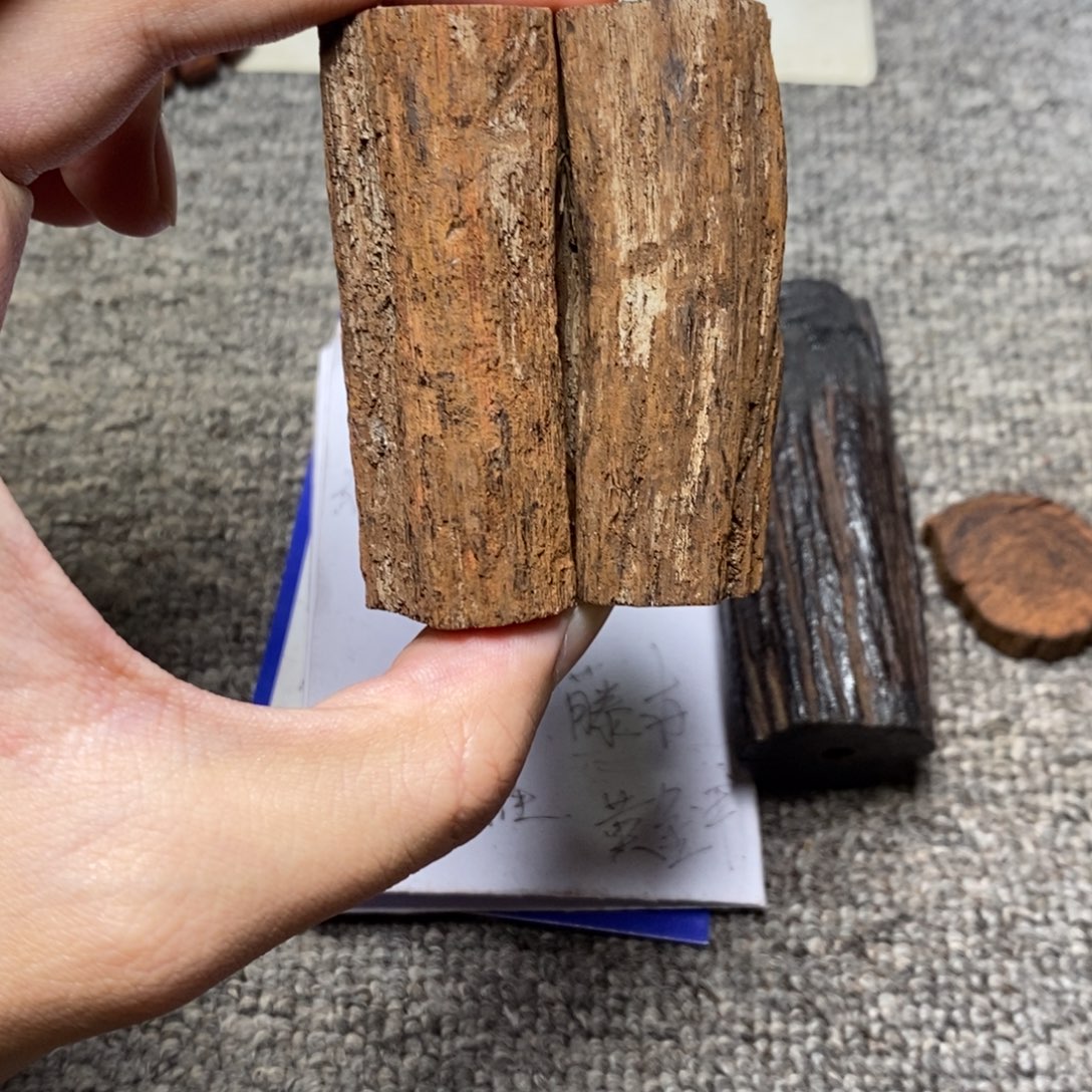 藤类降真香手把件随形