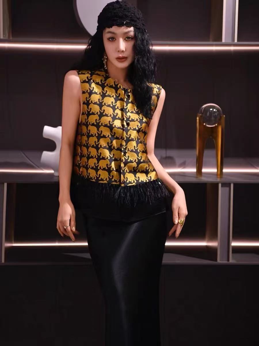 新中式外套女2025秋季新款设计感金色大象印花流苏百搭马夹 