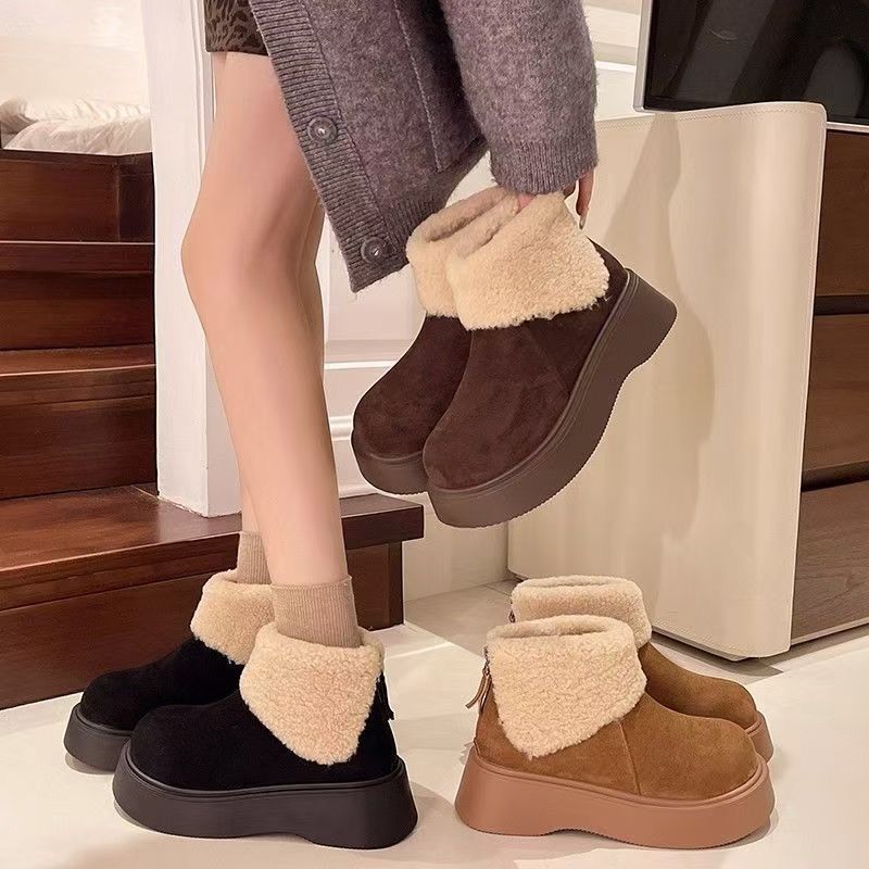 雪地靴女厚底冬季短筒加绒加厚时尚保暖平底棉鞋简约百搭女短靴