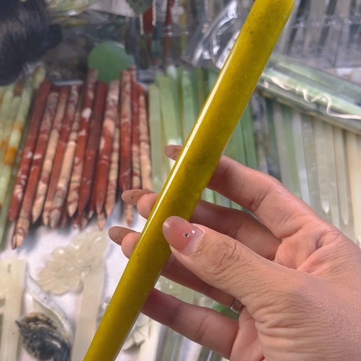 未镶嵌蛇纹石玉发簪