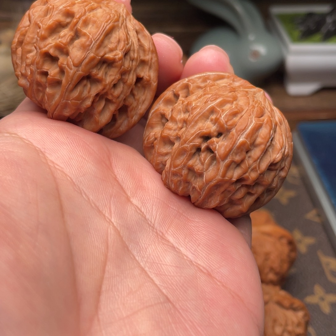 文玩核桃把件鱼*头G10号41尺磨盘