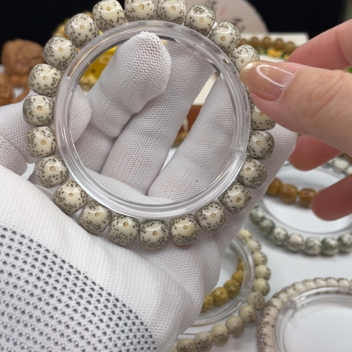 星月菩提手串风**人A18…………..