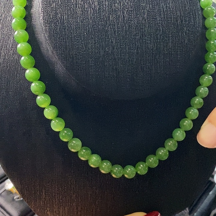 和田玉（碧玉）颈饰未镶嵌碧玉项链