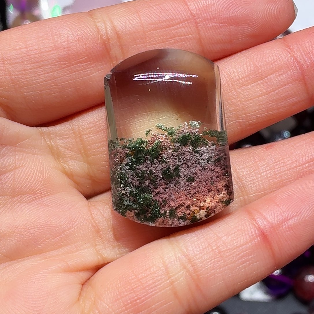 v***水晶大型摆件（非配饰）未镶嵌