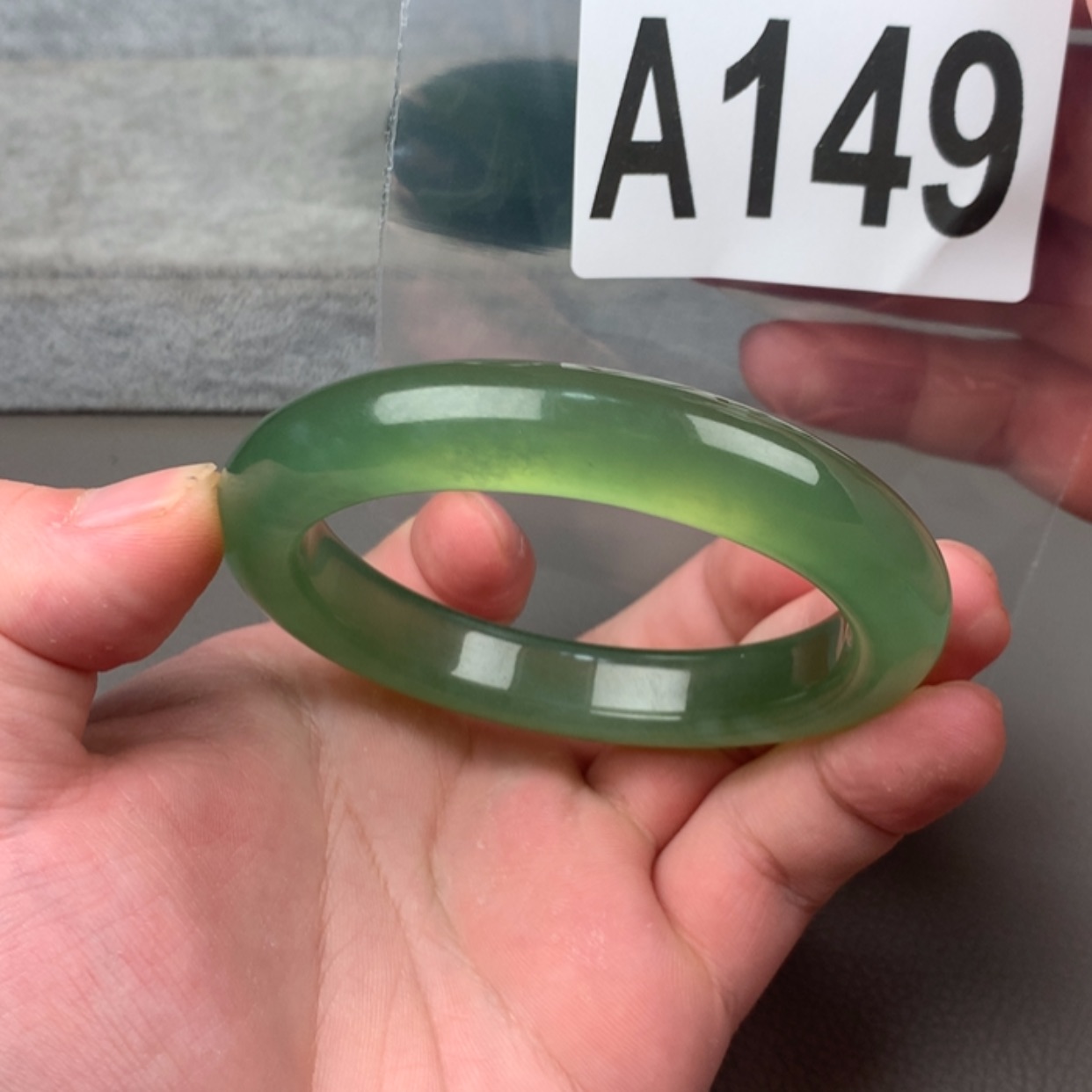 【闪购商品】未镶嵌蛇纹石玉岫玉