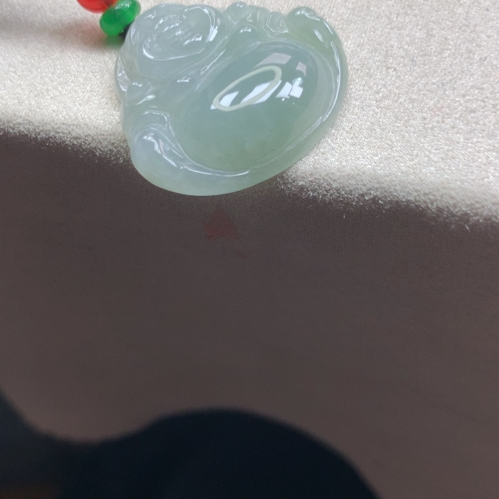 翡翠颈饰未镶嵌吊坠