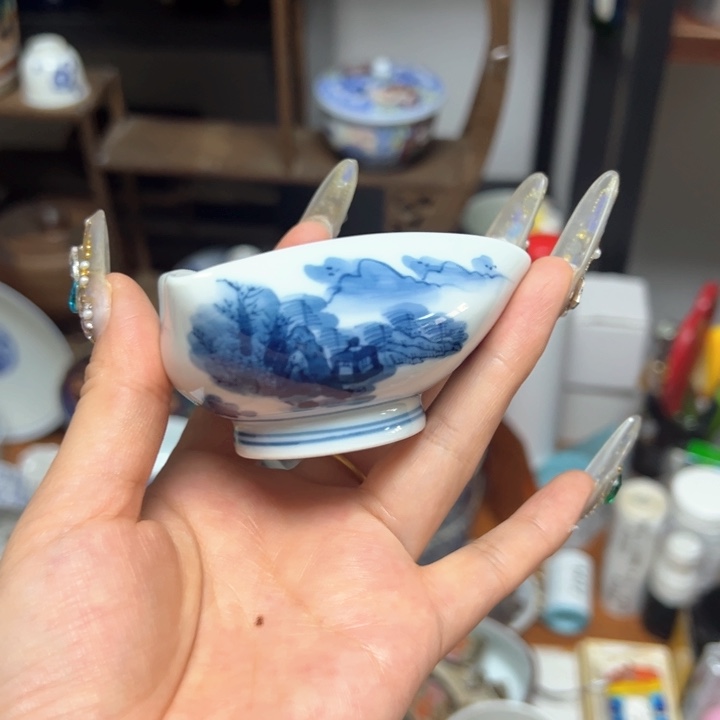 盖碗瓷器直播放漏中