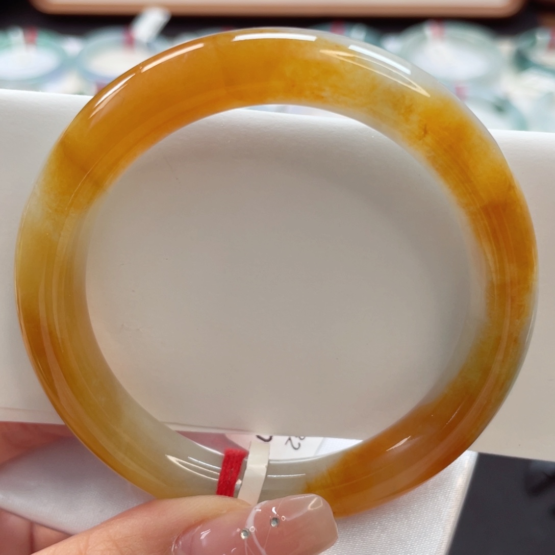 【闪购商品】翡翠未镶嵌手镯53冰黄翡油亮明艳5号