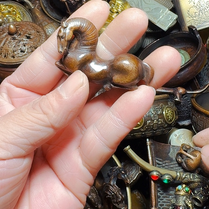 铜器摆件收收藏藏