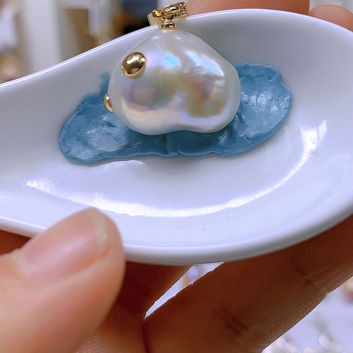 淡水珍珠颈饰合金