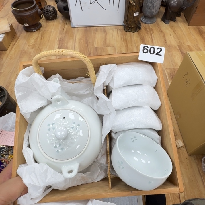 瓷片工艺品摆件瓷器摆件正能量