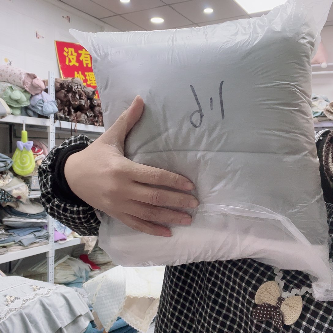 雪尼尔聚酯纤维快乐大本营在这里是什么