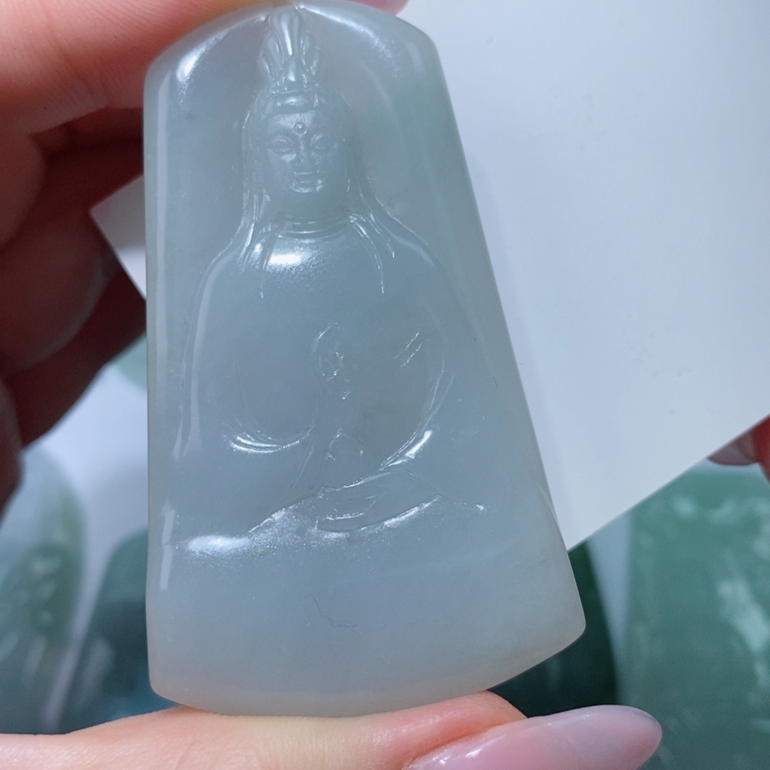 定制翡翠未镶嵌吊坠